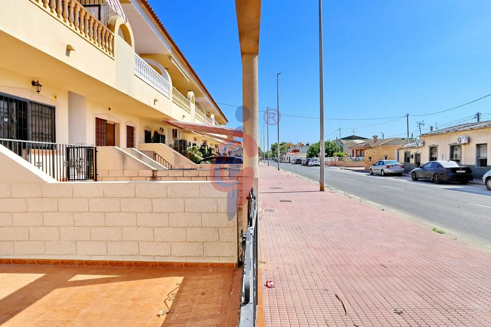 Vista exterior de Planta baja en venta en Daya Nueva con Jardín privado, Terraza y Amueblado