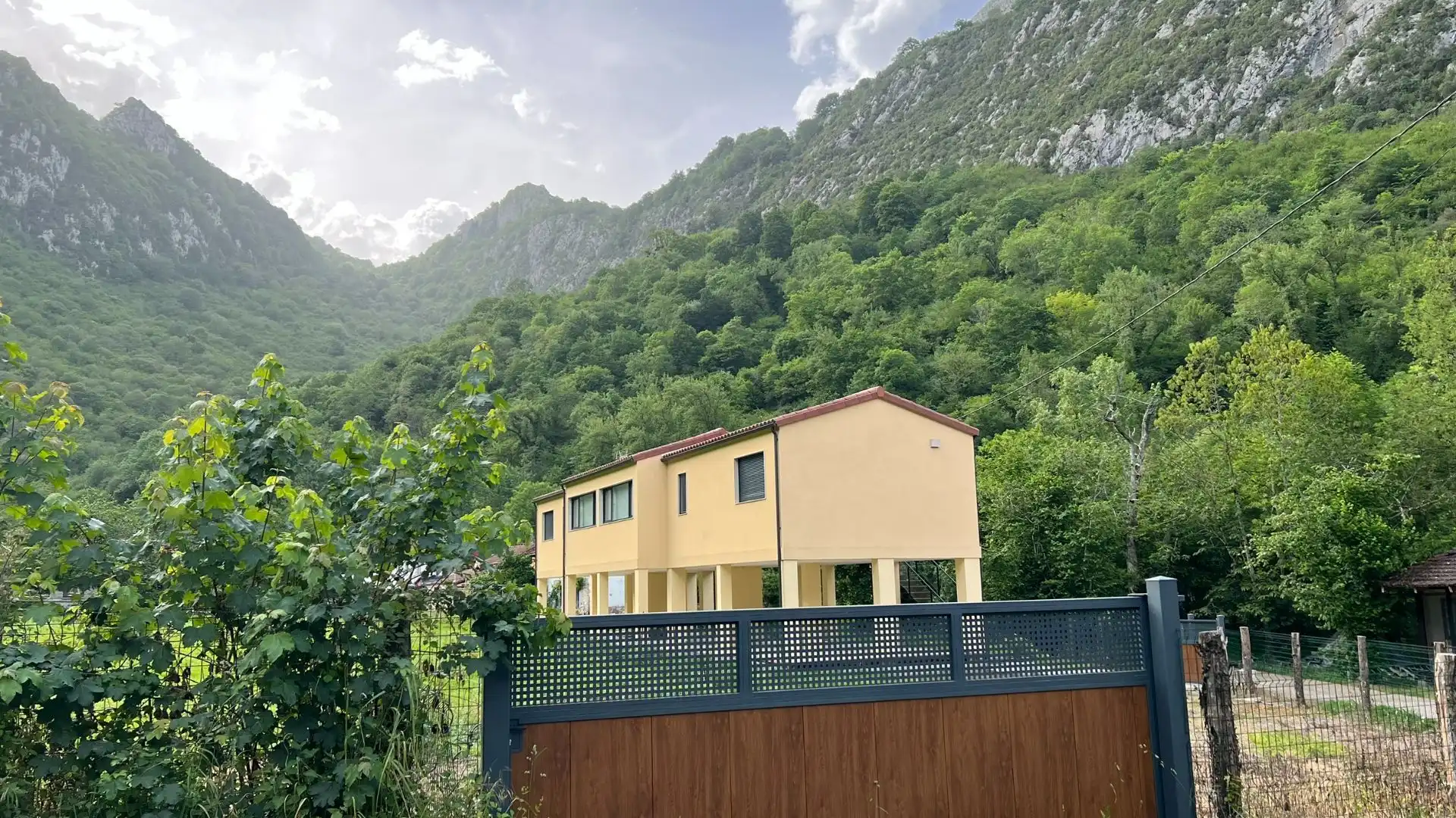 Casa en venta en Amieva