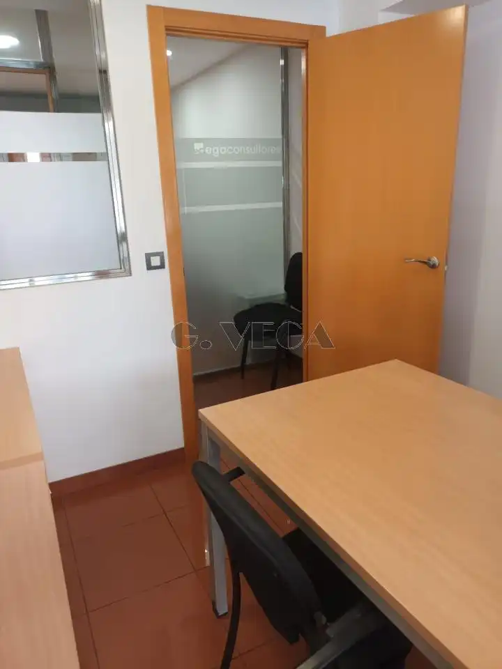 Ufficio in affitto a Teixugueiras 10, imagen 3