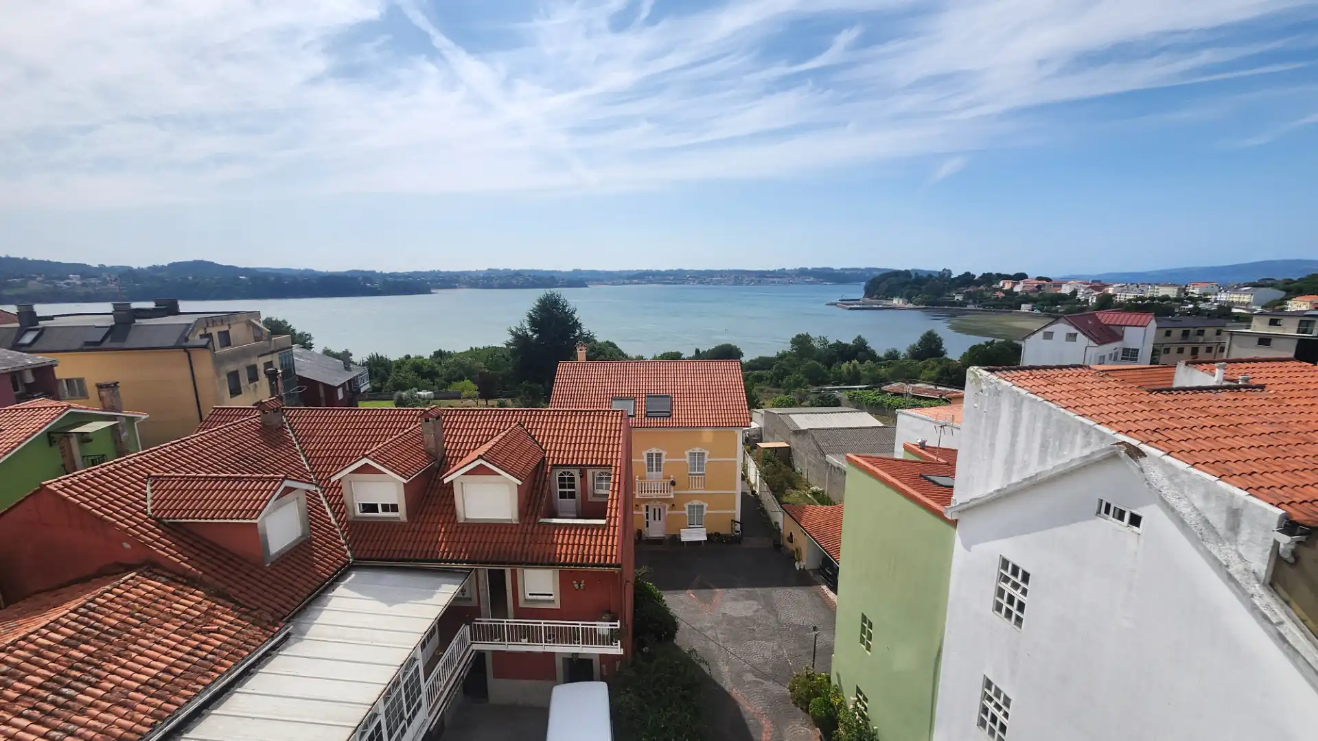 Flat for sale in Rúa a Carreira