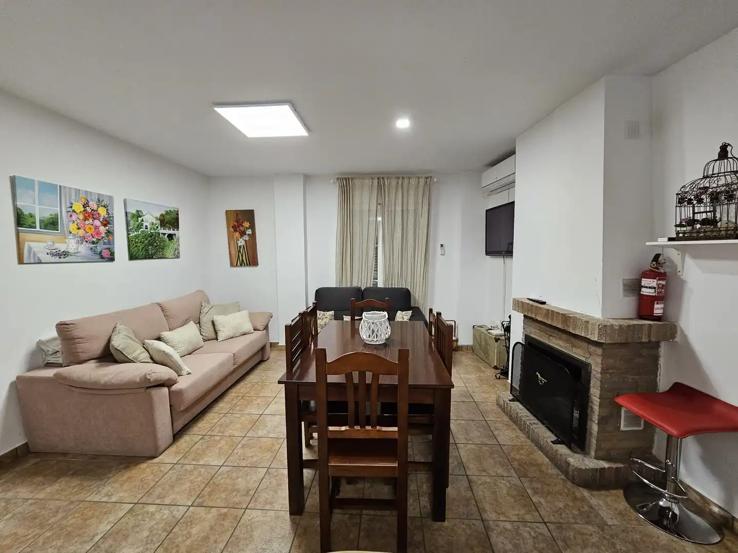 Wohnzimmer von Maisonette zum Verkauf in El Bosque mit Terrasse, Möbliert und Waschmaschine