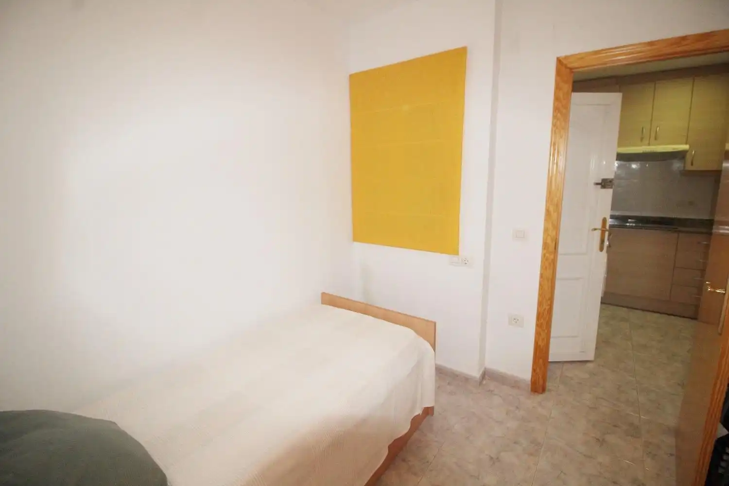 Habitación de Piso de alquiler en Oropesa del Mar / Orpesa con Aire acondicionado, Terraza y Amueblado