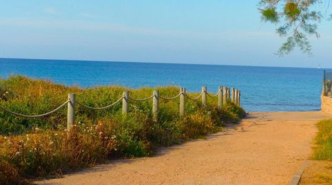 Venta de casa adosada con 5 dormitorios muy cerca de la playa en Cabo de Palos