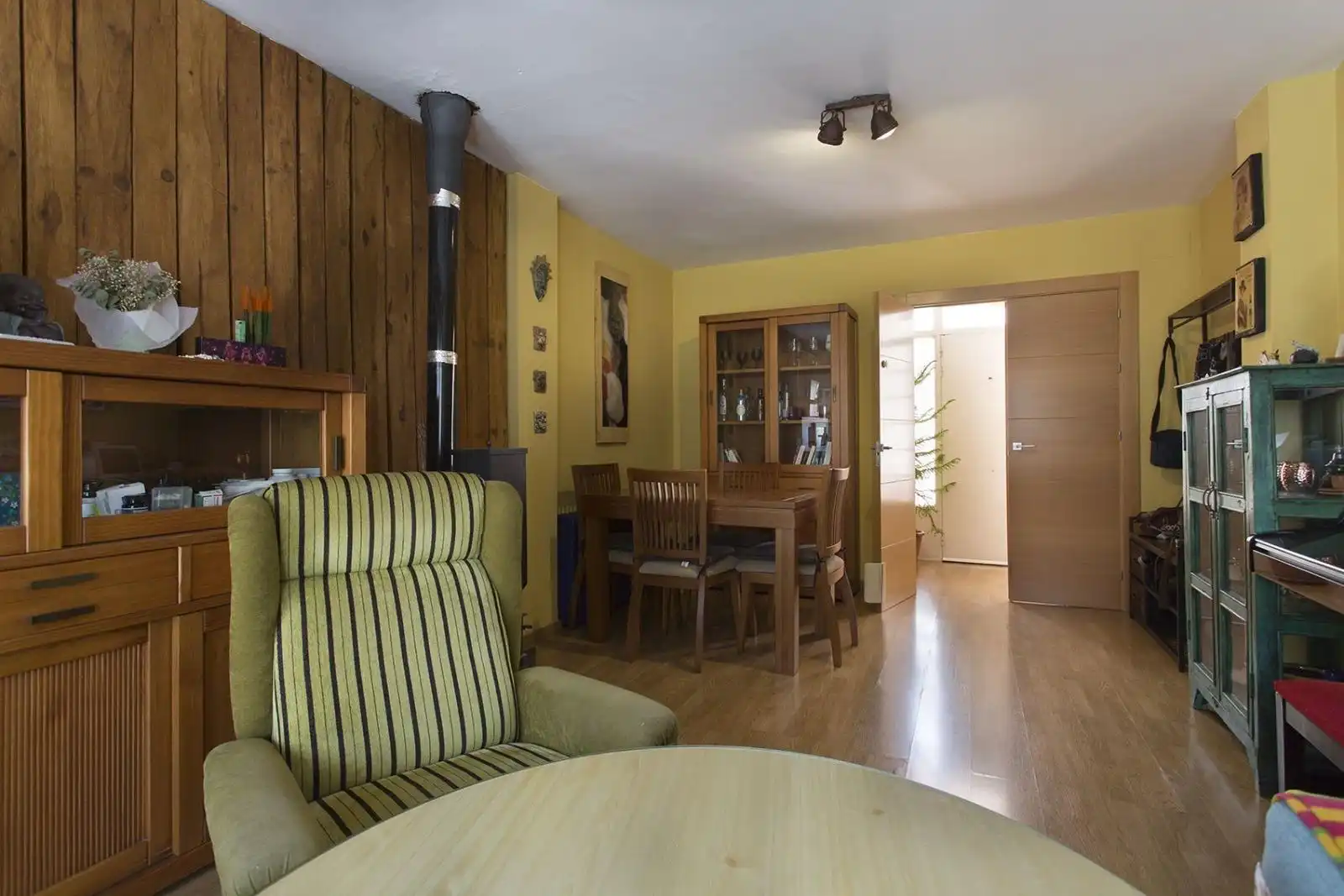Sala de estar de Casa adosada en venta en Alhendín