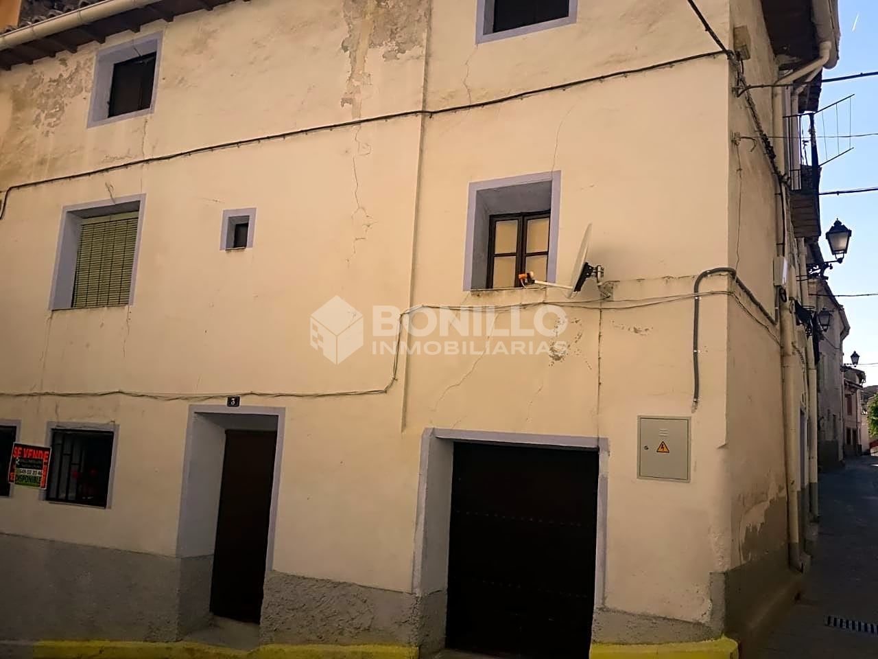 Vista exterior de Casa o xalet en venda en Montalbán