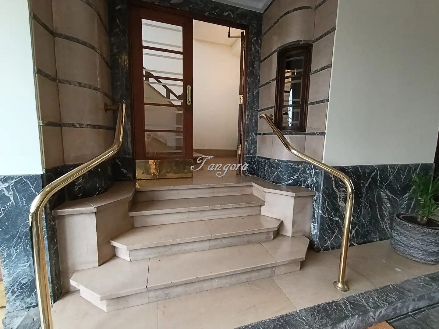 Piso de alquiler en Getxo  con Calefacción, Parquet y Horno