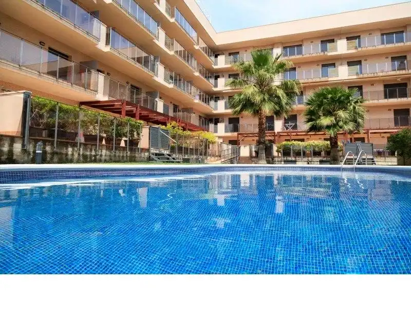 Swimming pool of Attic for sale in Cambrils  with Air Conditioner, Heating and Terrace