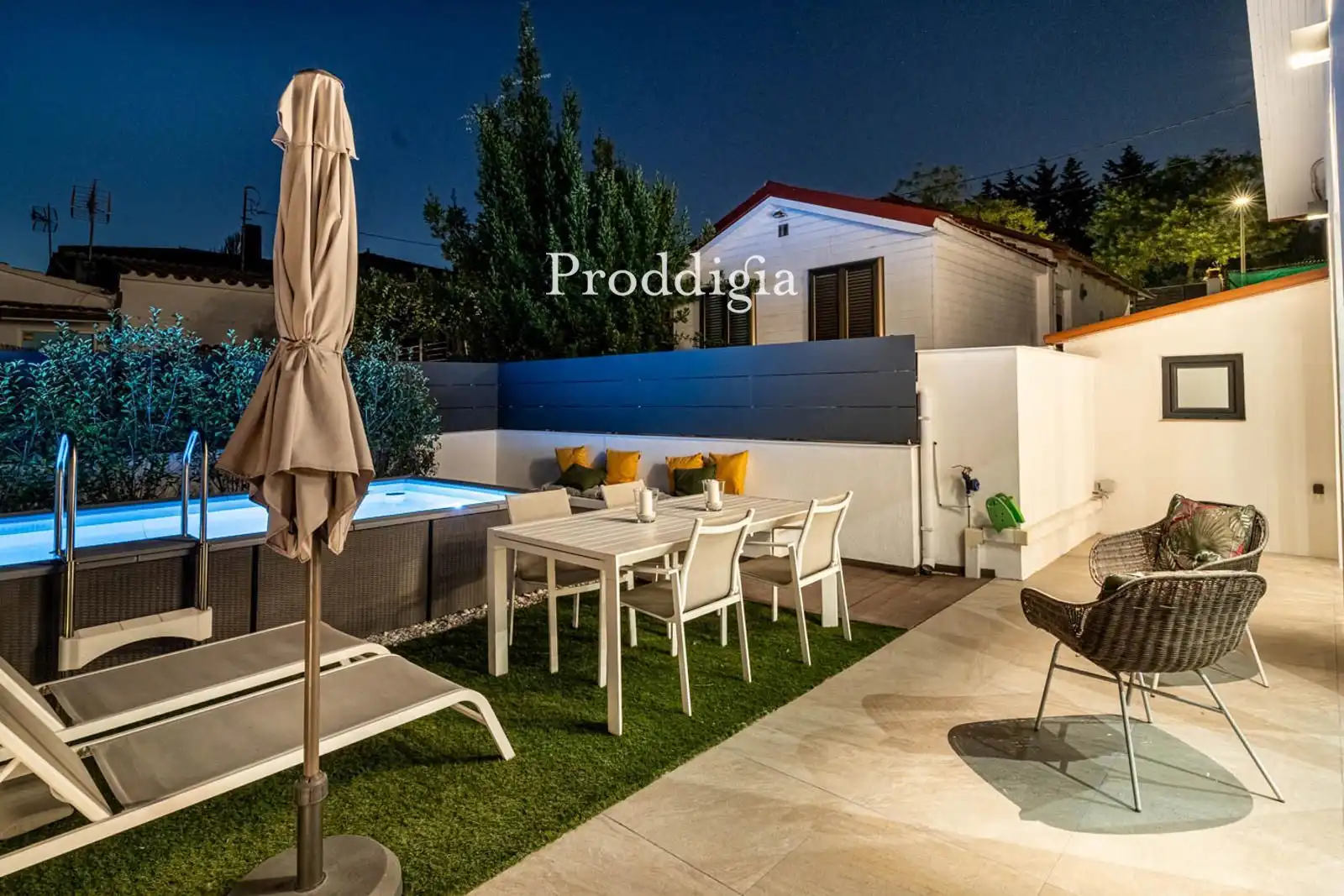 Terrace of Houses for rent in Sant Cugat del Vallès  with Air Conditioner, Storage room and Swimming Pool
