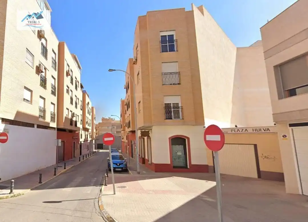 Flat with lift for sale in Calle CARTAGENA (E)
