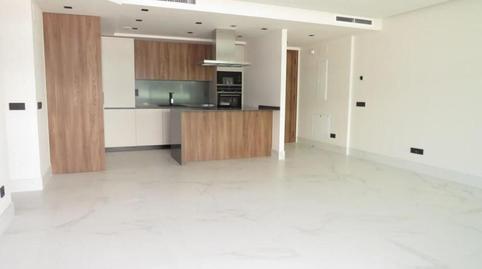 Foto 2 de Apartament en venda a San Pedro de Alcántara pueblo, Málaga