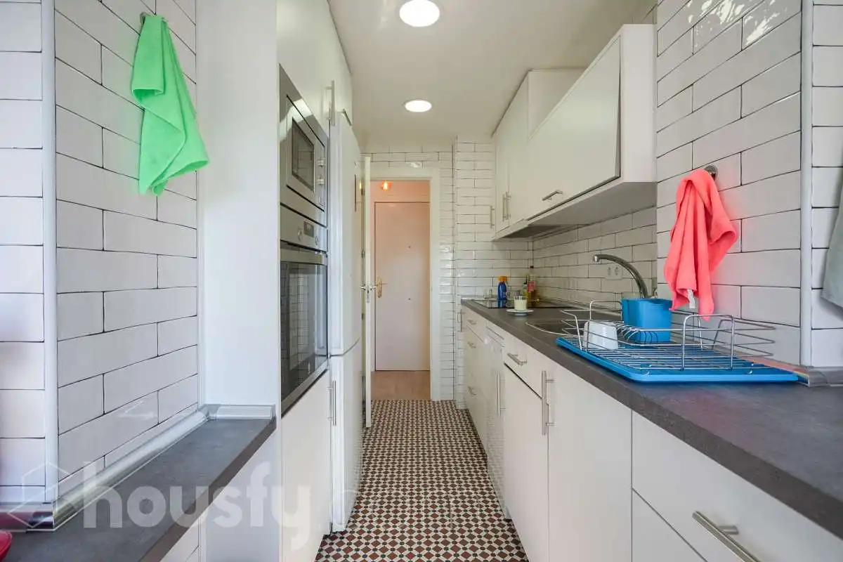Cocina de Piso en venta en Madrid con Calefacción, Terraza y Trastero