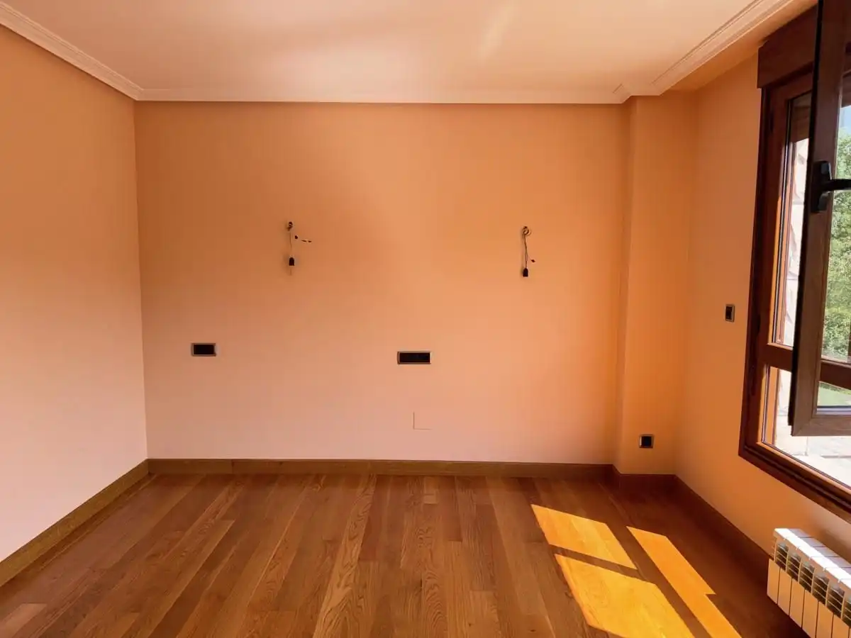 Casa o xalet en venda en Siero amb Calefacció, Jardí privat i Terrassa