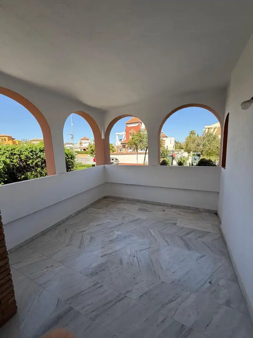 Terraza de Casa o chalet de alquiler en Ogíjares con Calefacción, Jardín privado y Piscina