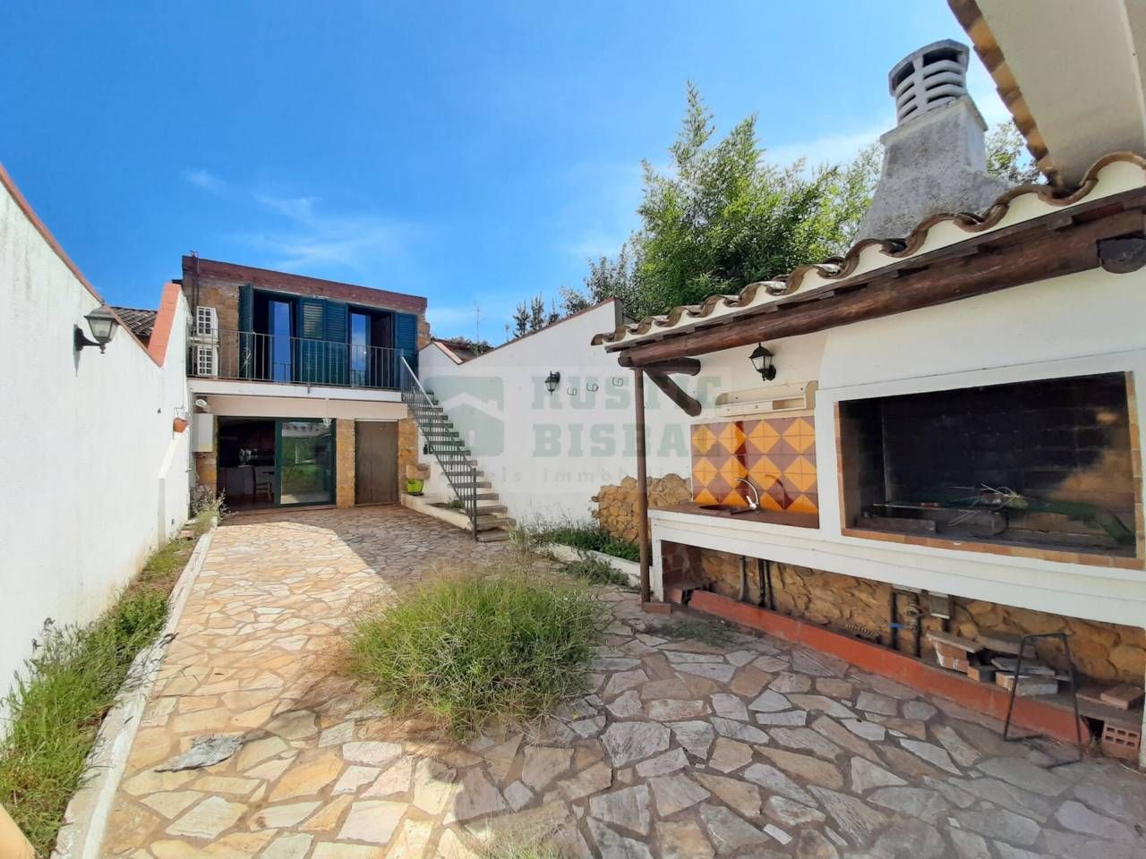 Exterior view of Country house for sale in La Bisbal d'Empordà  with Air Conditioner, Heating and Private garden
