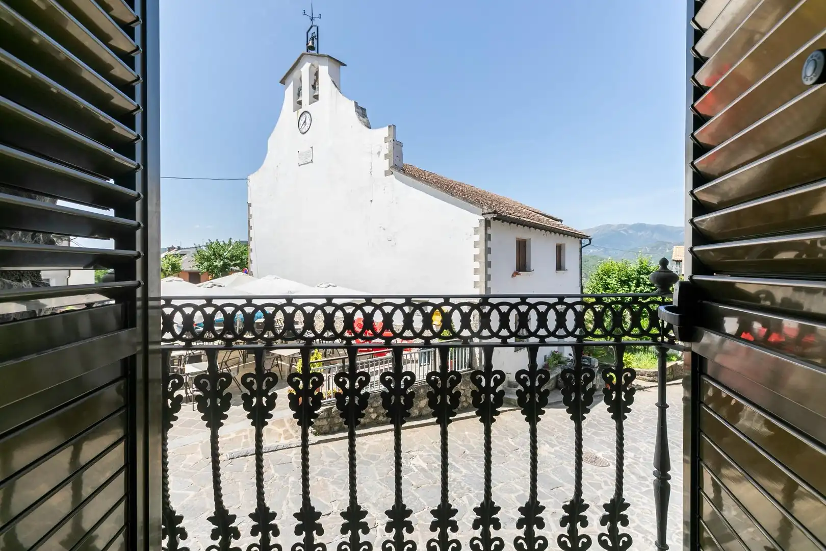 Vista exterior de Casa o chalet en venta en Laspuña con Calefacción, Jardín privado y Amueblado