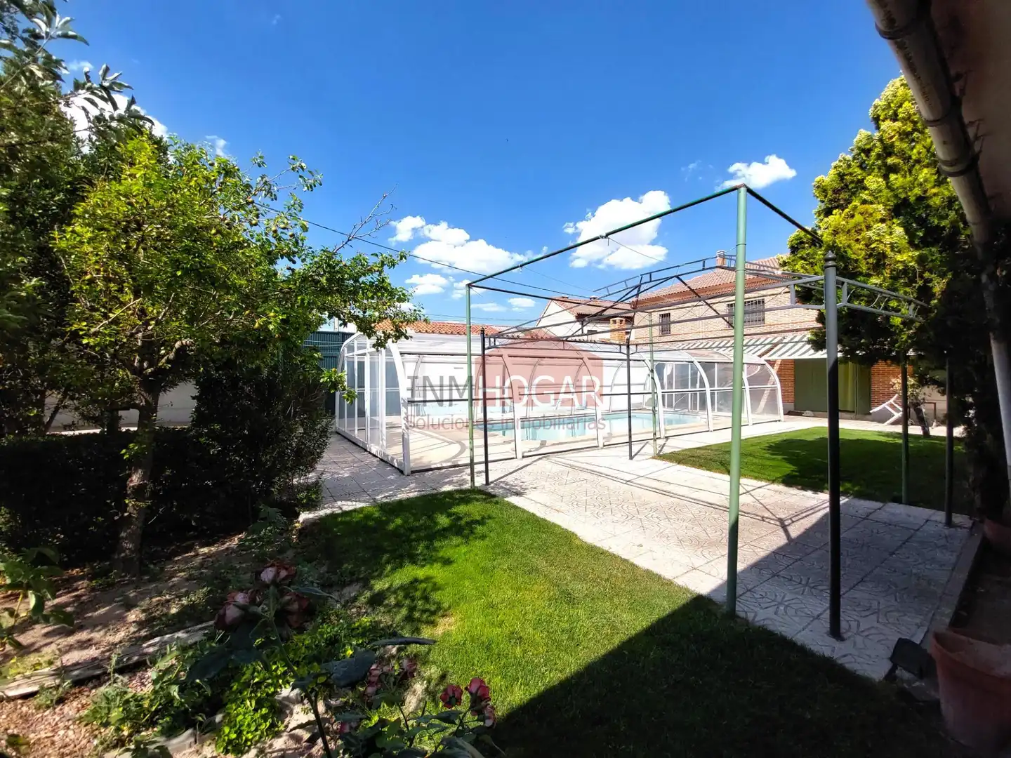 Swimming pool of Houses for sale in Gutierre-Muñoz  with Heating, Private garden and Storage room