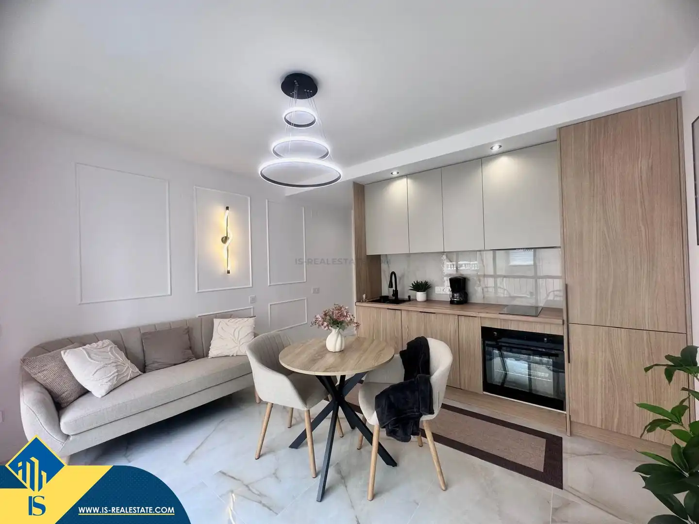 Flat with pool for sale in Playa del Cura