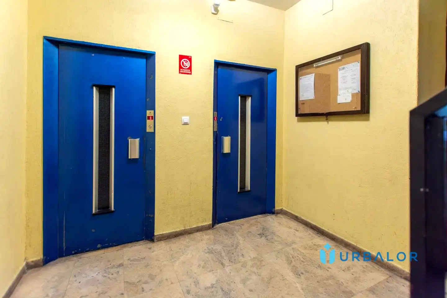 Flat for sale in Alcorcón  with Air Conditioner, Heating and Parquet flooring