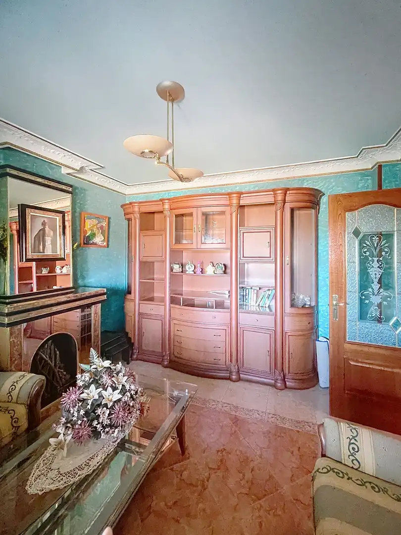 Sala d'estar de Casa o xalet en venda en Valle de Mena amb Aire condicionat, Calefacció i Terrassa