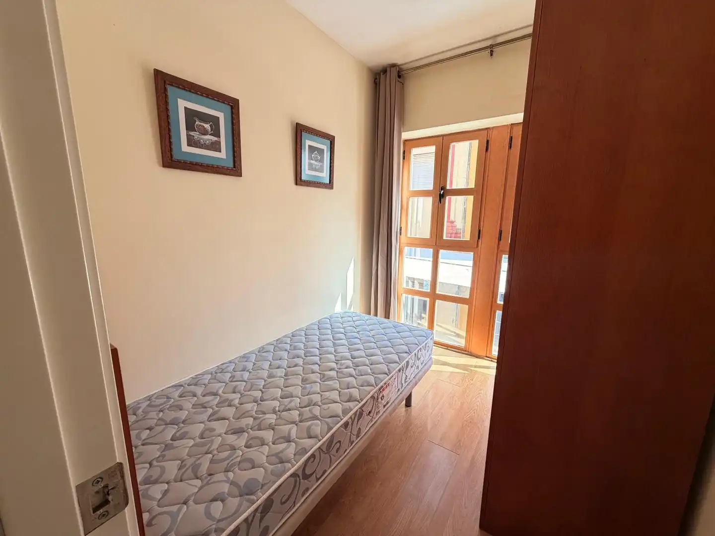 Bedroom of Flat for rent in Huelva  with Air Conditioner, Heating and Parquet flooring