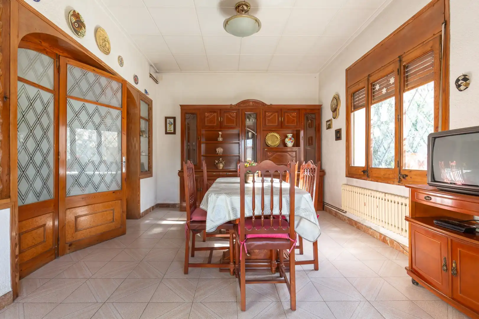 Menjador de Casa o xalet en venda en Rubí amb Terrassa i Traster