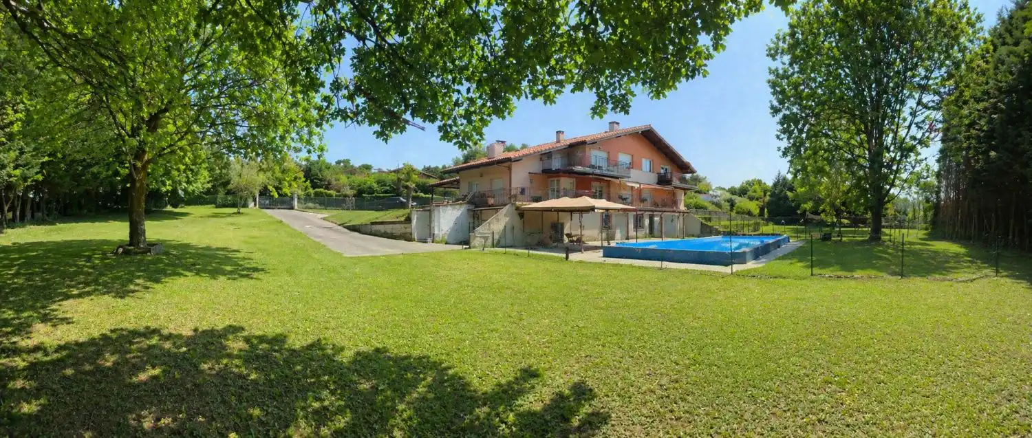 Jardín de Casa adosada en venta en Lezama con Terraza y Trastero