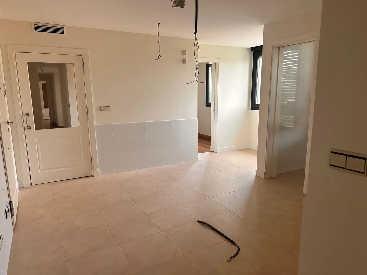 Flat for sale in Sevilla  with Swimming Pool