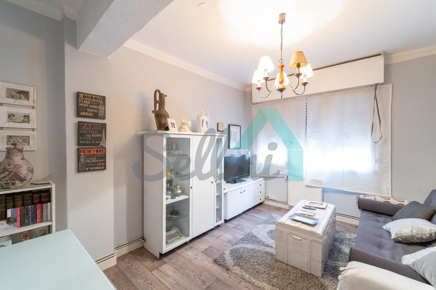 Living room of Flat for sale in Oviedo 