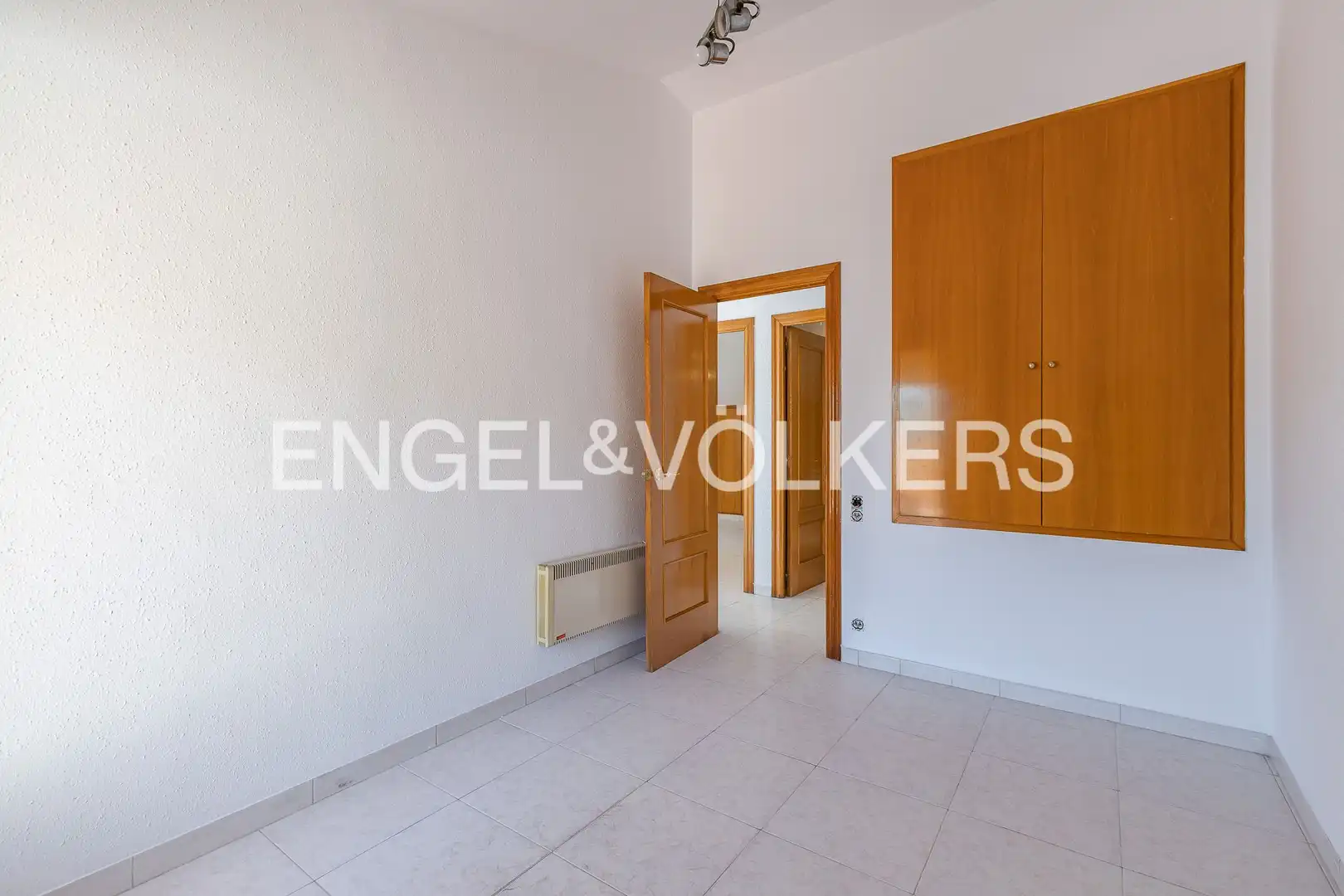 Dúplex en venta en Palau-solità i Plegamans con Calefacción, Terraza y Balcón