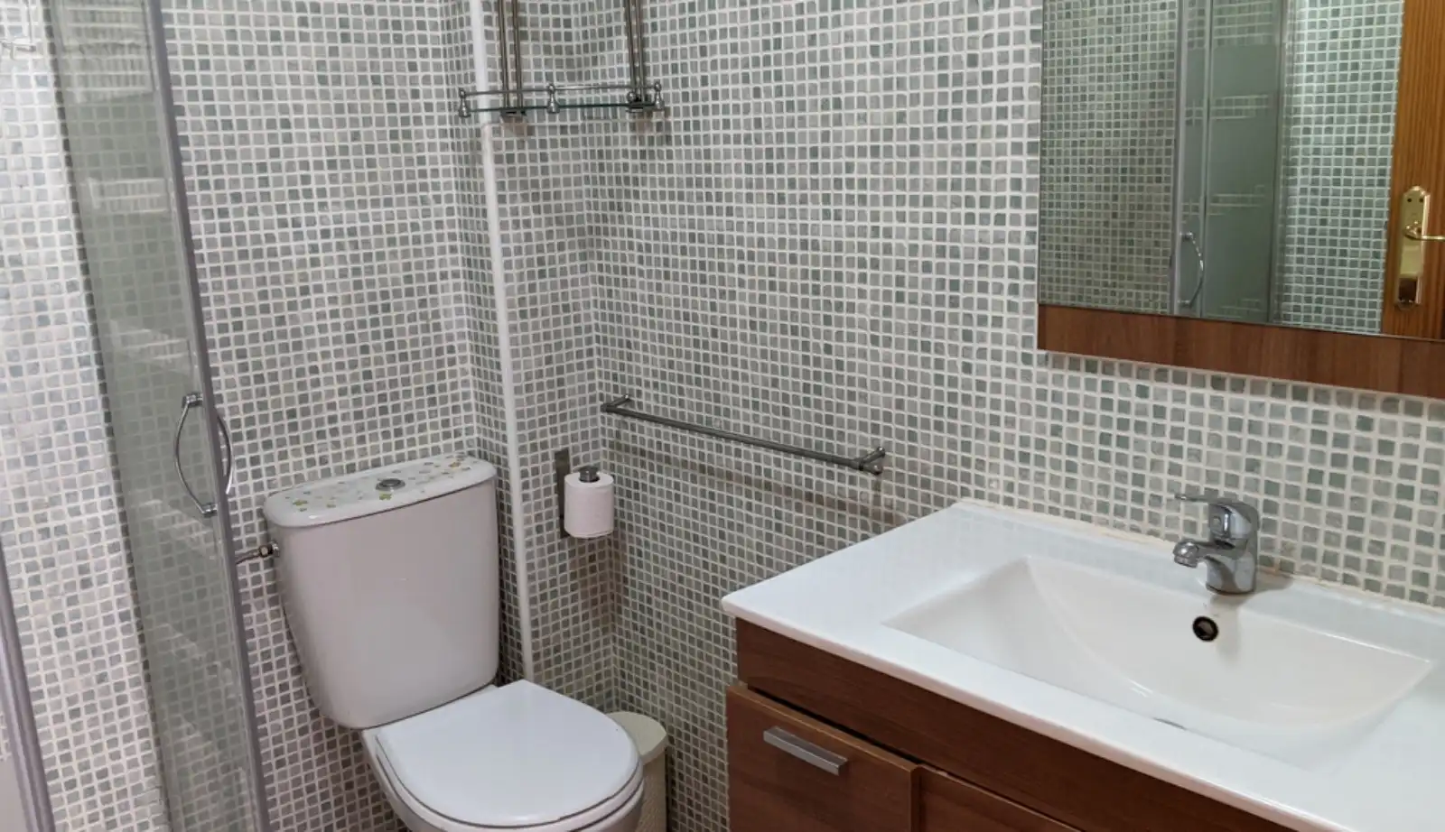 Baño de Apartamento de alquiler en San Javier con Aire acondicionado, Calefacción y Amueblado