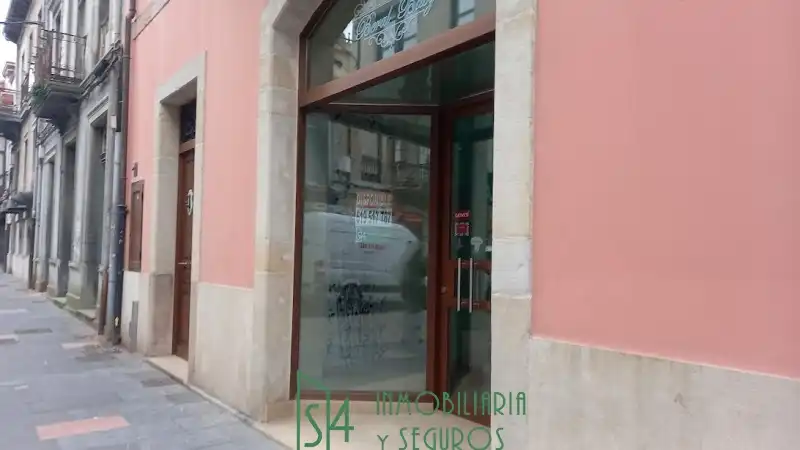 Business premises to rent in La Pola Siero, imagen 3