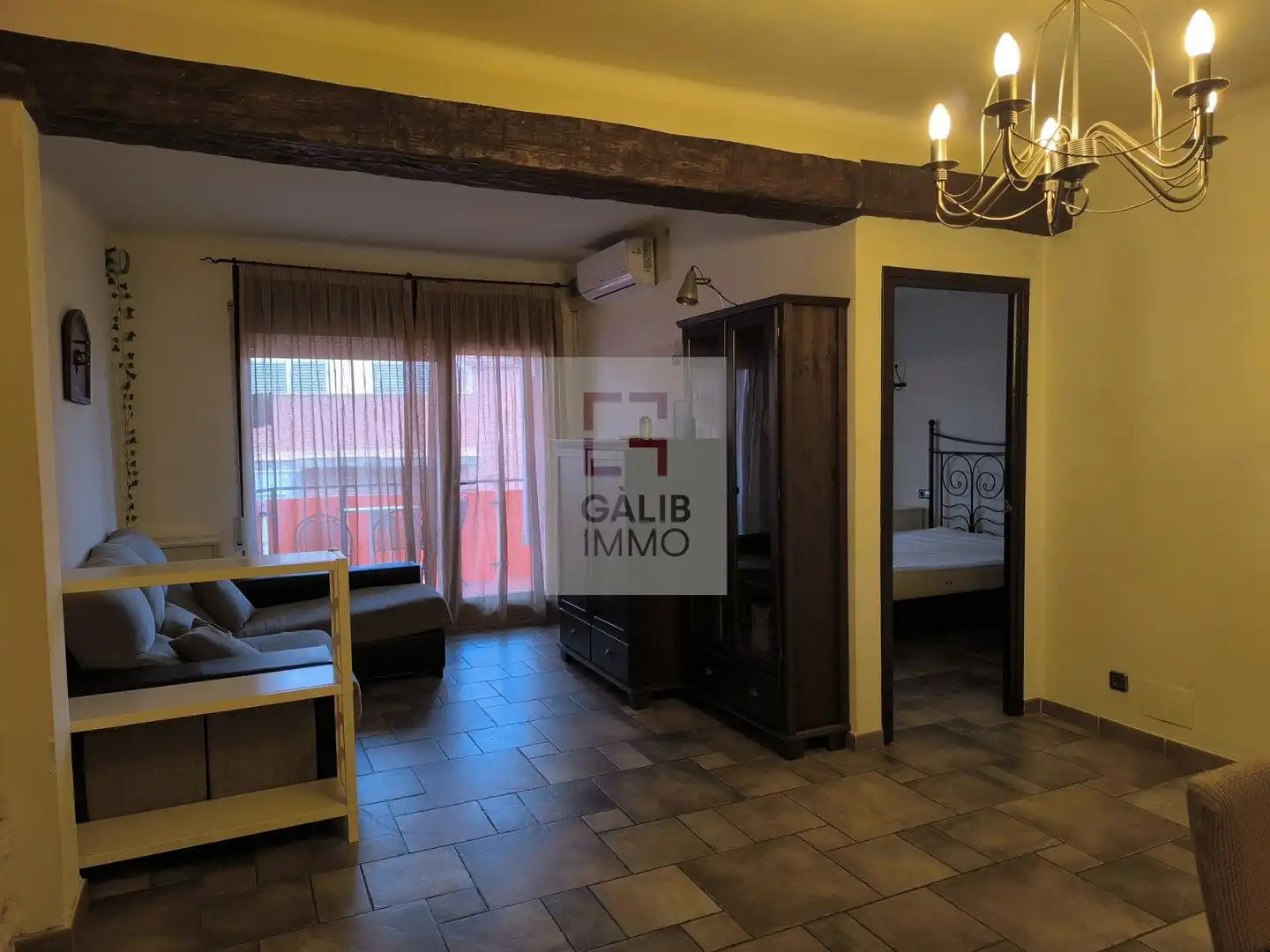 Sala d'estar de Pis en venda en Figueres amb Aire condicionat, Calefacció i Traster