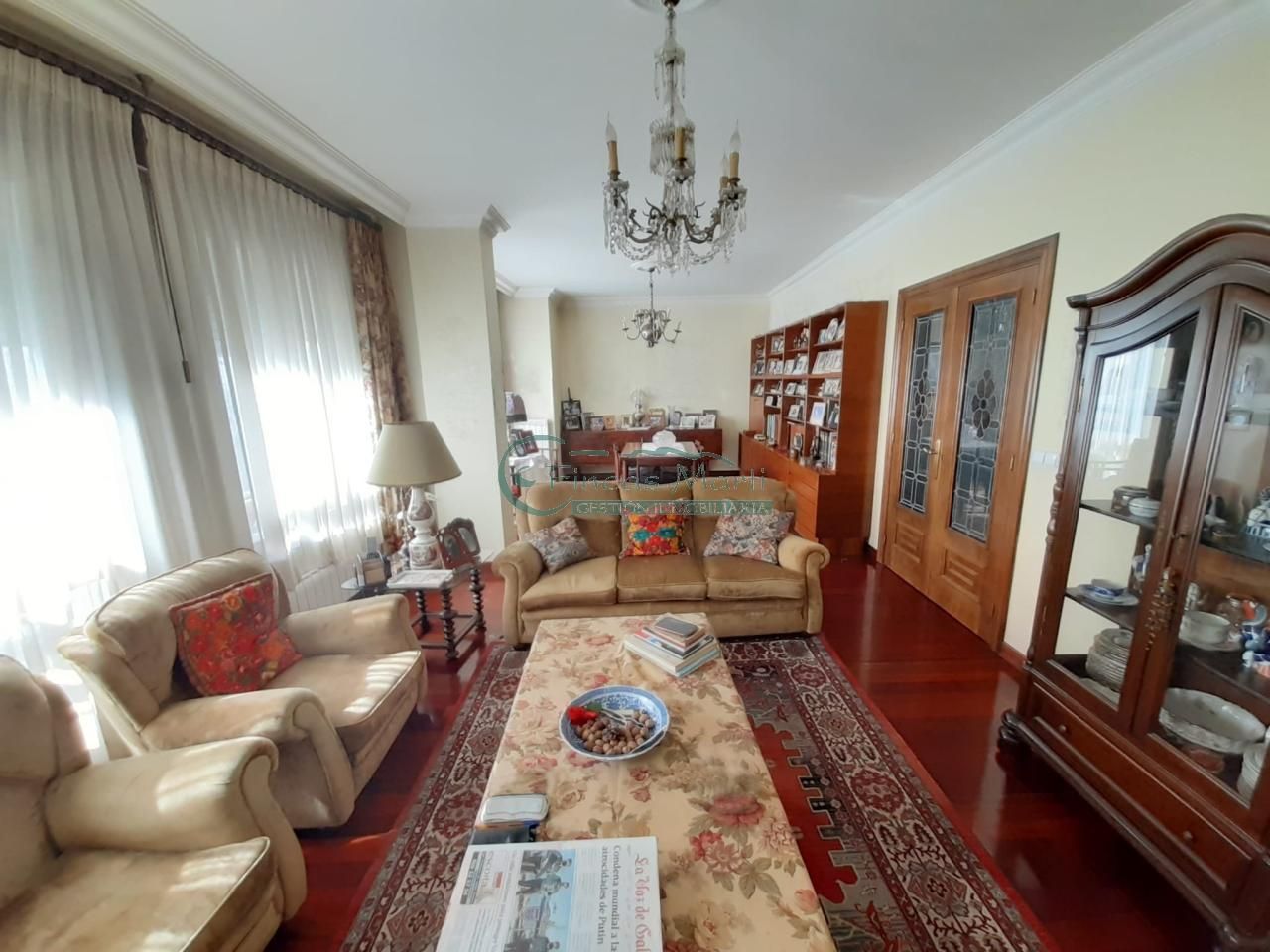 Living room of Flat for sale in Vigo   with Heating, Parquet flooring and Balcony