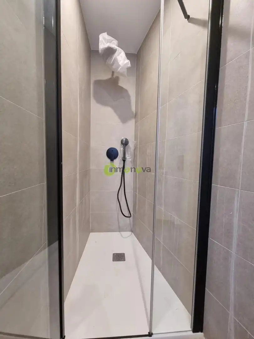Baño de Casa adosada en venta en Nigrán con Calefacción, Jardín privado y Terraza