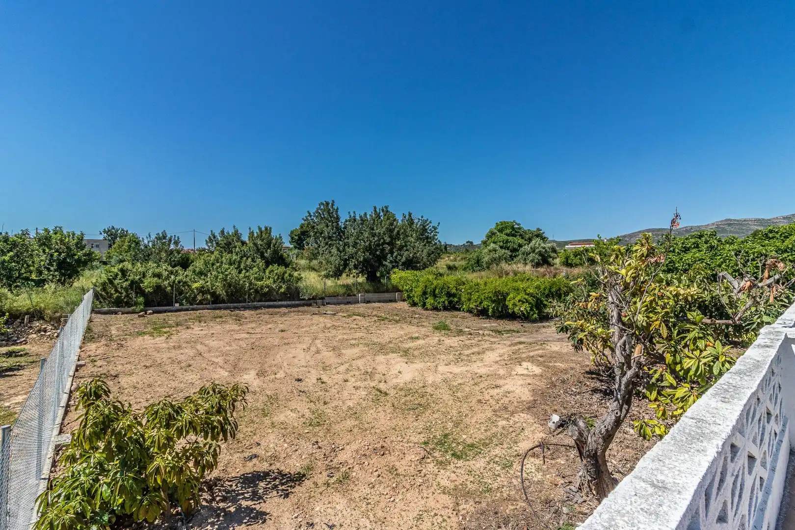 Haus oder Chalet zum Verkauf in Carlet mit Privatgarten, Terrasse und Schwimmbad