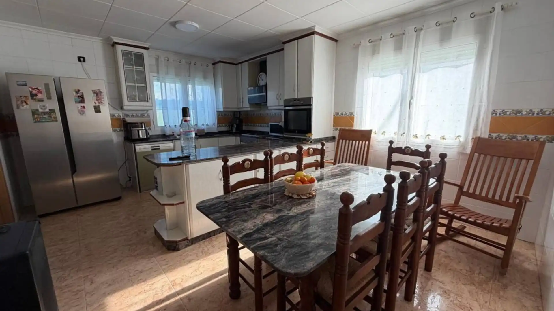 Cocina de Casa o chalet en venta en Almansa con Calefacción y Jardín privado