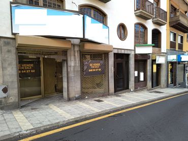 Local comercial en venda a Calle Pérez Zamora 50