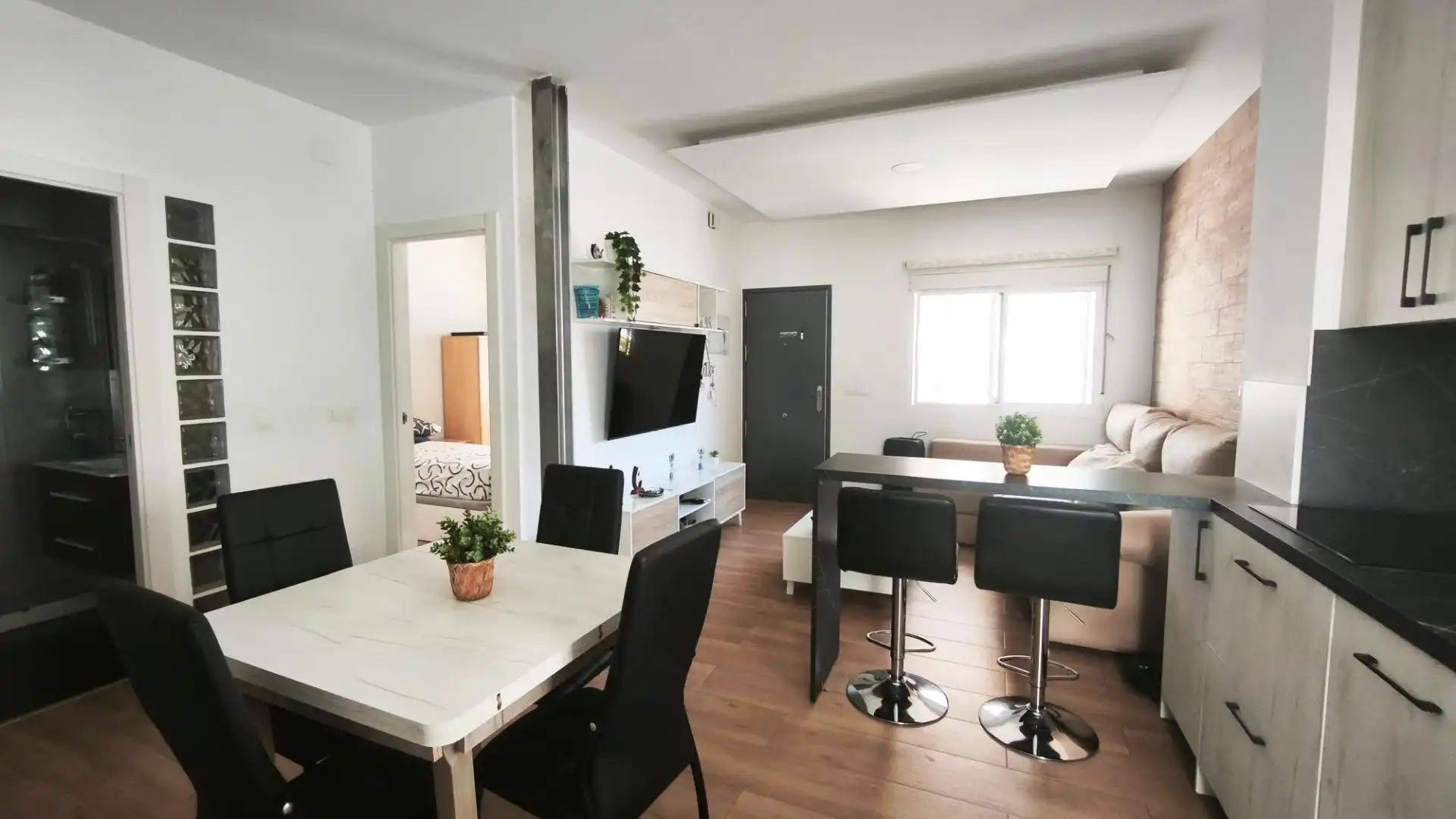 Living room of Detached homes for sale in Málaga  with Air Conditioner and Terrace