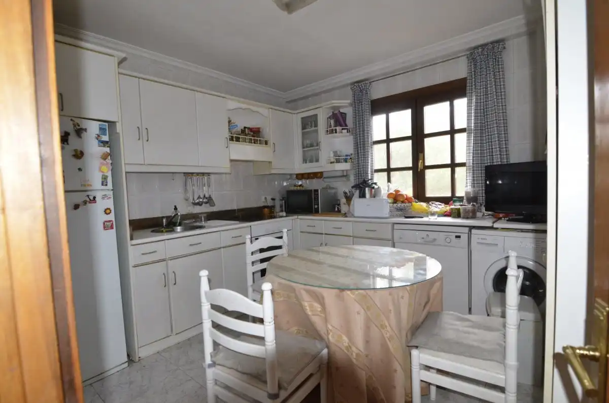 Detached house with terrace for sale in Villamayor, imagen 6