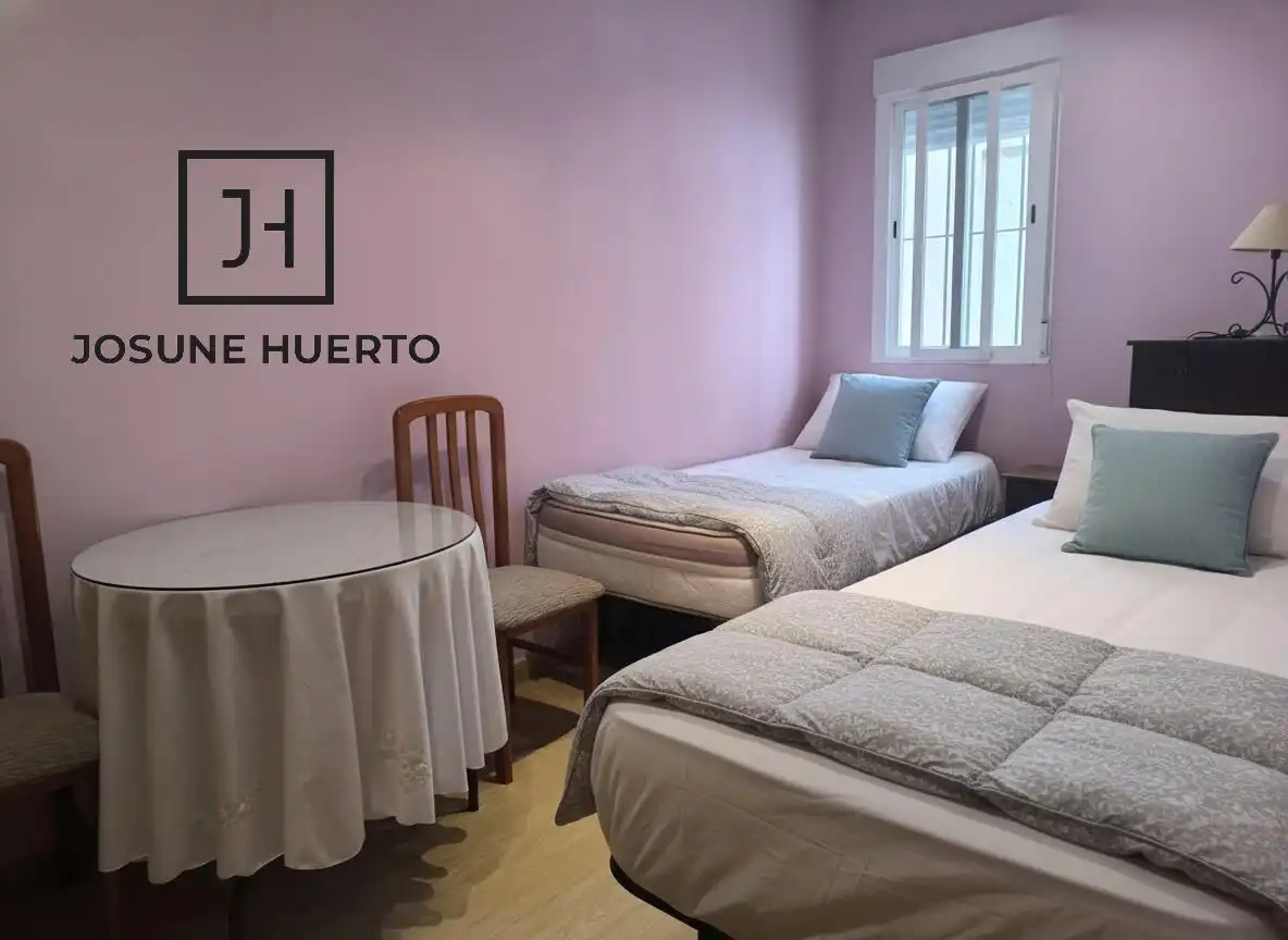Schlafzimmer von Haus oder Chalet zum Verkauf in Zalamea de la Serena mit Klimaanlage und Heizung