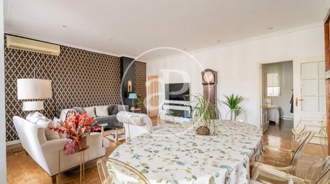Foto 4 de Piso en venta en Castillejos - Cuzco,  Madrid Capital