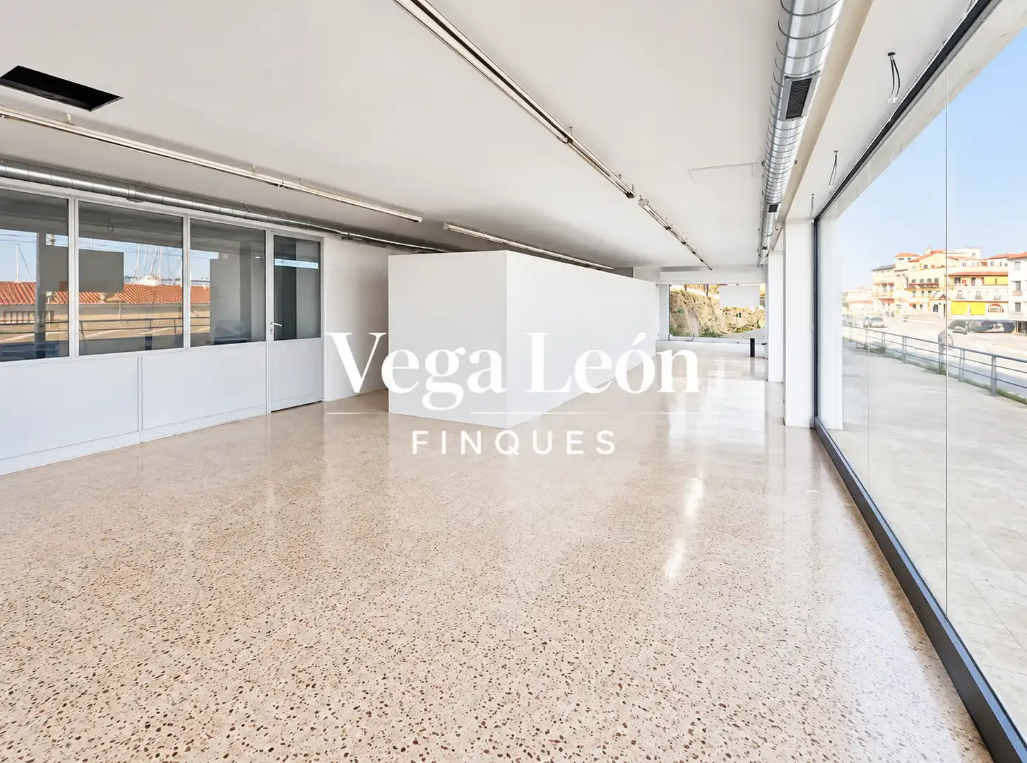 Local comercial en venda a Centre, imagen 2