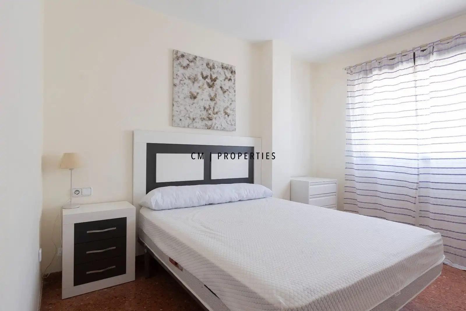 Schlafzimmer von Wohnung zur Miete in Valencia mit Klimaanlage, Heizung und Terrasse