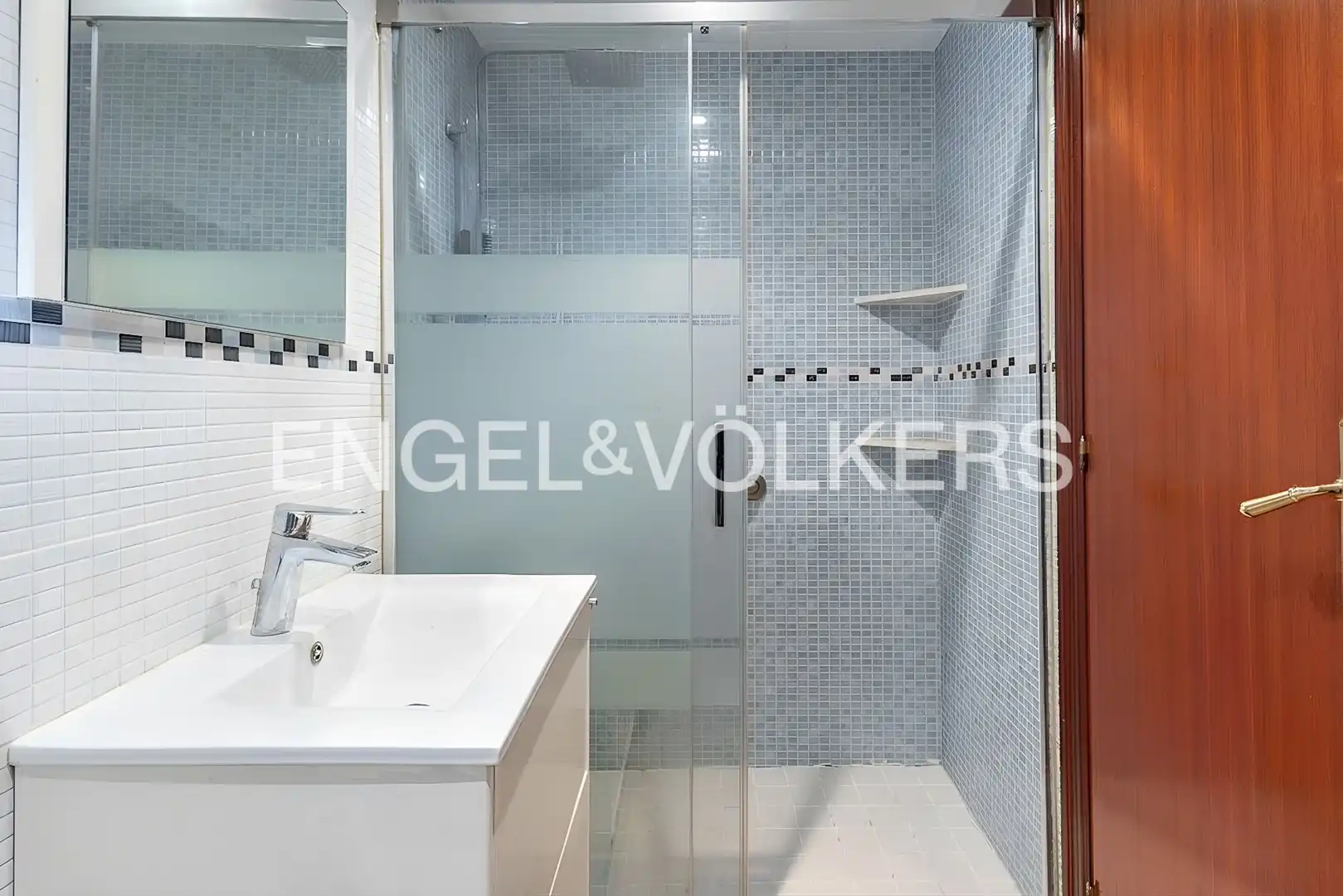 Baño de Piso en venta en Arenys de Mar con Aire acondicionado, Calefacción y Parquet