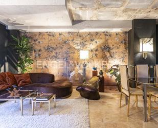 Sala d'estar de Dúplex en venda en  Barcelona Capital amb Aire condicionat i Calefacció