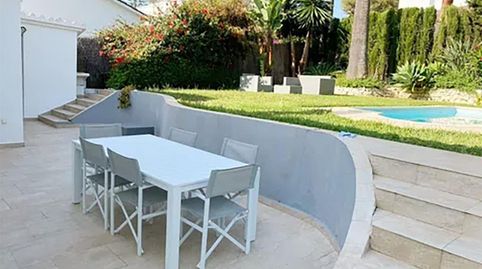 Exclusiva Villa en Marbella con piscina y gran parcela privada, imatge 2