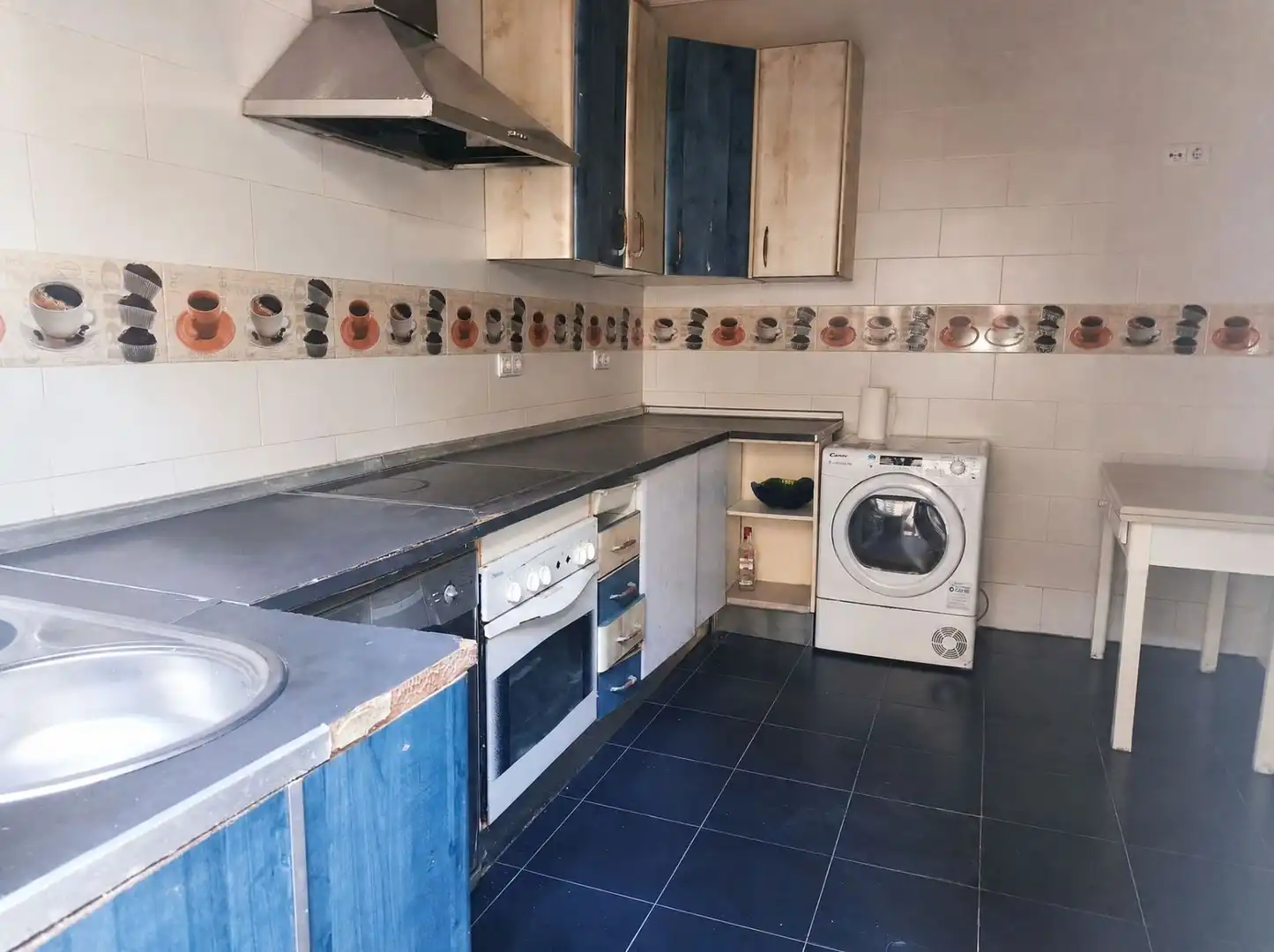 Kitchen of Houses for sale in Puertollano  with Air Conditioner, Terrace and Storage room