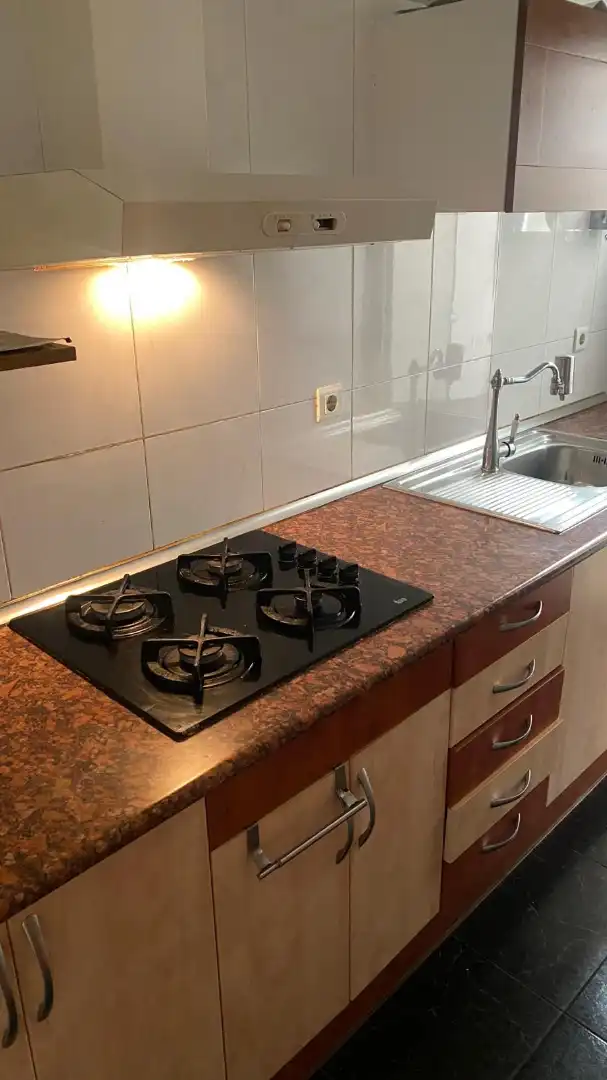 Cocina de Ático en venta en El Prat de Llobregat con Aire acondicionado, Terraza y Horno