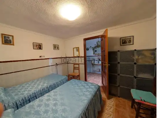 Habitación de Casa adosada en venta en Fuerte del Rey con Aire acondicionado, Calefacción y Trastero
