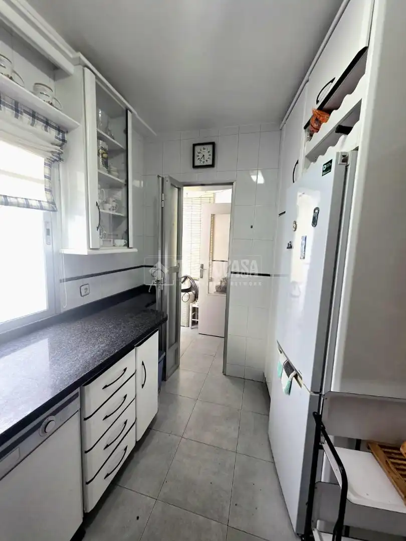 Küche von Wohnung zum Verkauf in Montilla mit Klimaanlage, Terrasse und Abstellraum